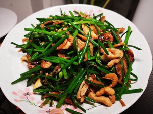 韭菜花虾米小炒皇