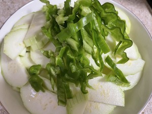 海米炒西葫芦