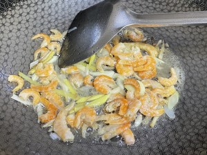 海米炒西葫芦