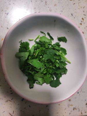 香葱抱虾米