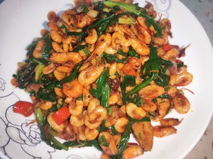 香葱抱虾米