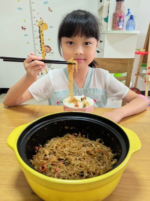 零失败的冬菇虾米粉丝煲