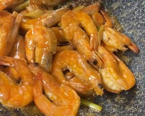 家常油焖海白虾