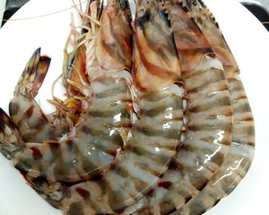 舟山美食——椒盐野生大竹节虾