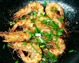 舟山美食——椒盐野生大竹节虾