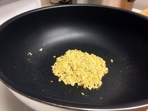 蒜蓉白虾【超级香！】