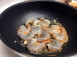蒜蓉白虾【超级香！】