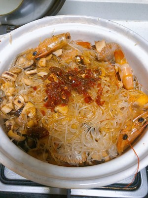 虾皇海鲜粉丝煲