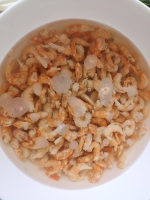 葱炒虾干