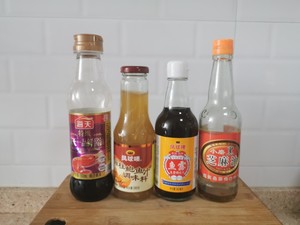 粉丝煲～虾干白菜粉丝煲