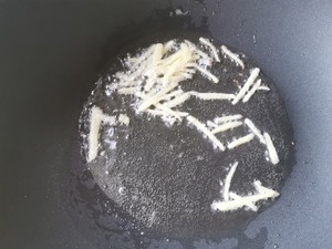 粉丝煲～虾干白菜粉丝煲