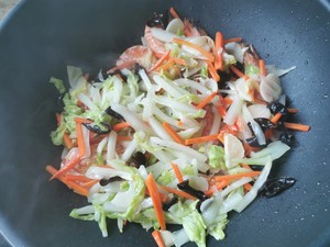 粉丝煲～虾干白菜粉丝煲