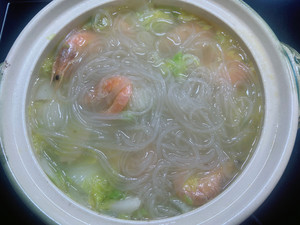 【冬日暖身汤】白菜虾干粉丝煲