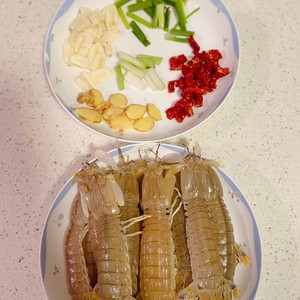心心念的避风塘皮皮虾