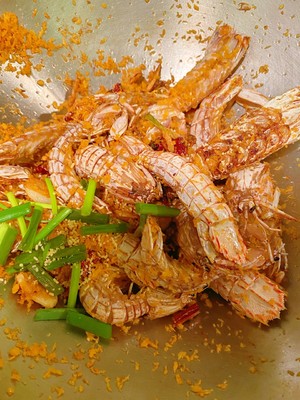 心心念的避风塘皮皮虾