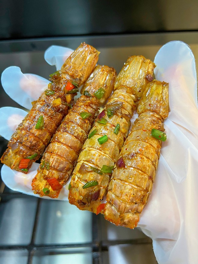 椒盐皮皮虾，做出了大排档味道，香辣酥脆，绝了