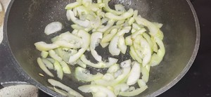 海虾肉炒刺瓜