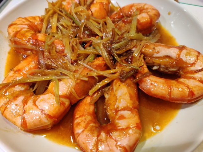 油焖大虾（黑虎虾）