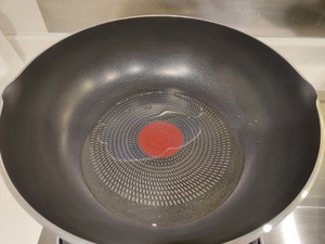 油焖大虾（黑虎虾）