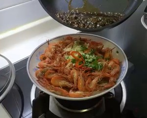 超级美味方便的本帮酱油河虾