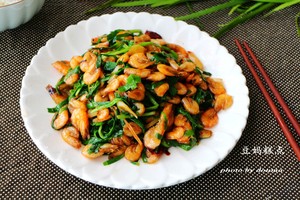 韭菜炒河虾，鲜美极了！一定要试一次