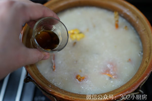 皮蛋龙虾粥 &lt;302小厨房&gt;