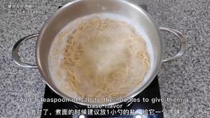 年夜饭压轴大菜-龙虾伊面