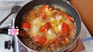 年夜饭压轴大菜-龙虾伊面