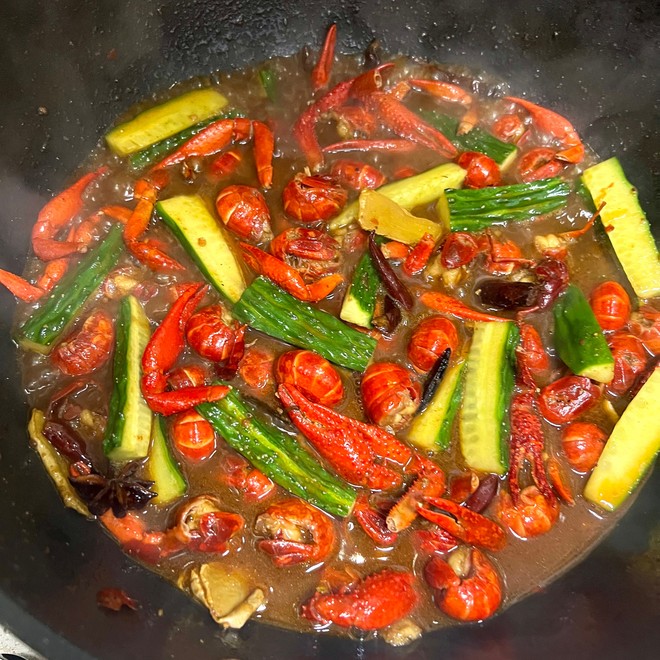 家庭版大排档麻辣小龙虾（或者说麻辣虾尾）