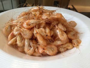 油爆小河虾