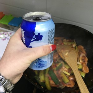 干锅香辣基围虾