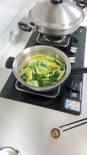 虾皮小白菜?