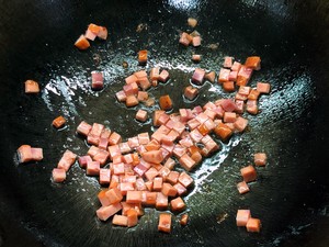 “火腿虾皮豆腐羹”超级无敌鲜！！低脂低油，很适合小孩子和老人～