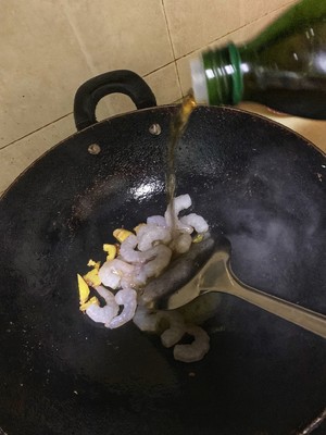 虾仁粉丝煲
