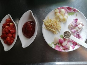 黑胡椒蕃茄煮虱目魚肚