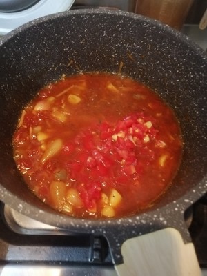 黑胡椒蕃茄煮虱目魚肚