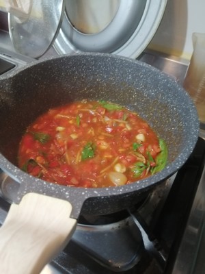 黑胡椒蕃茄煮虱目魚肚