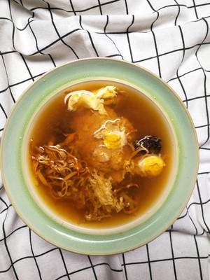 父亲节?给darling?做一款夏日?的养身靓✨汤，“?鱼肚?肉虫?草?汤”，补肾益精的男人汤（汤汤水水2）