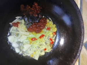 泡椒烩鱼肚（鱼泡）