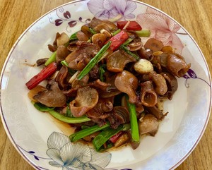 爆炒鱼肚