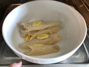 网红美食在家做｜金汤花胶鸡