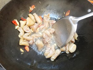 爆炒鲨鱼肚