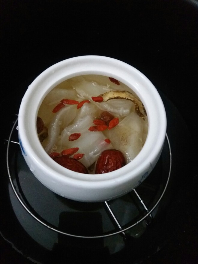 补气补血鱼胶汤