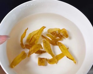 补气血鱼胶汤