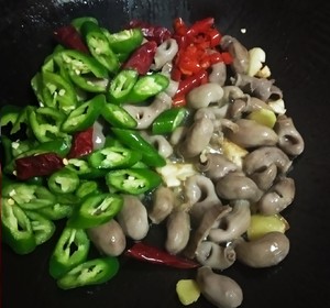 爆炒石斑鱼肚