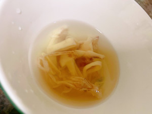 鱿鱼干炒高丽菜