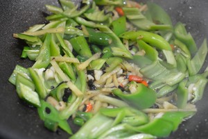 青椒炒巴浪鱼干
