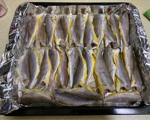 烤箱烤小鱼干