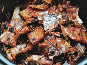 豆豉姜炖鱼干