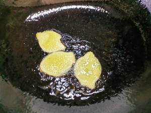石斑鱼头豆腐汤
